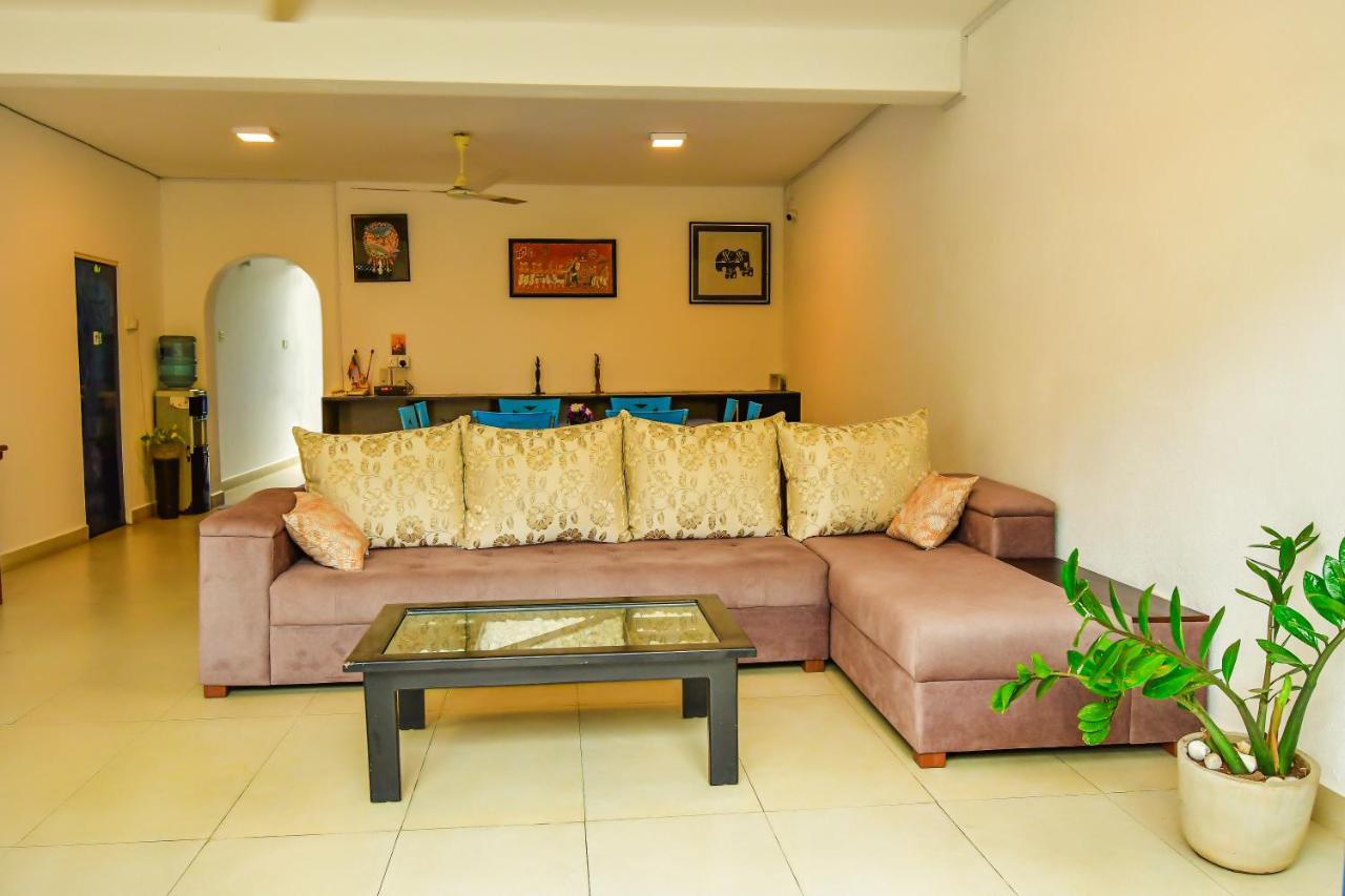Blackberry Villa Colombo Exterior photo